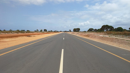安哥拉索尤公路项目
